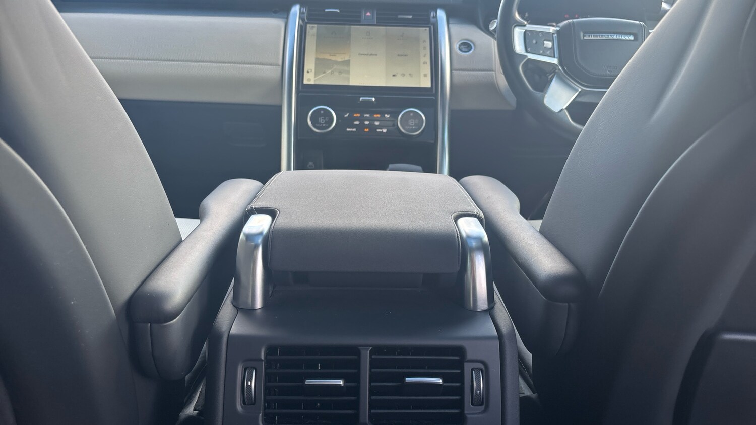 Used Land Rover Discovery 2021 for sale - 77228116: Photo 39