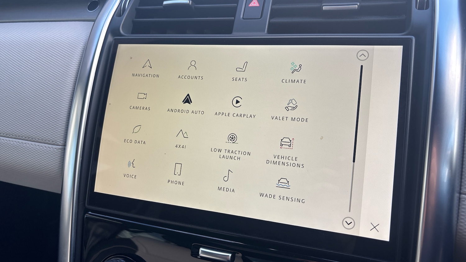 Used Land Rover Discovery 2021 for sale - 77228116: Photo 40