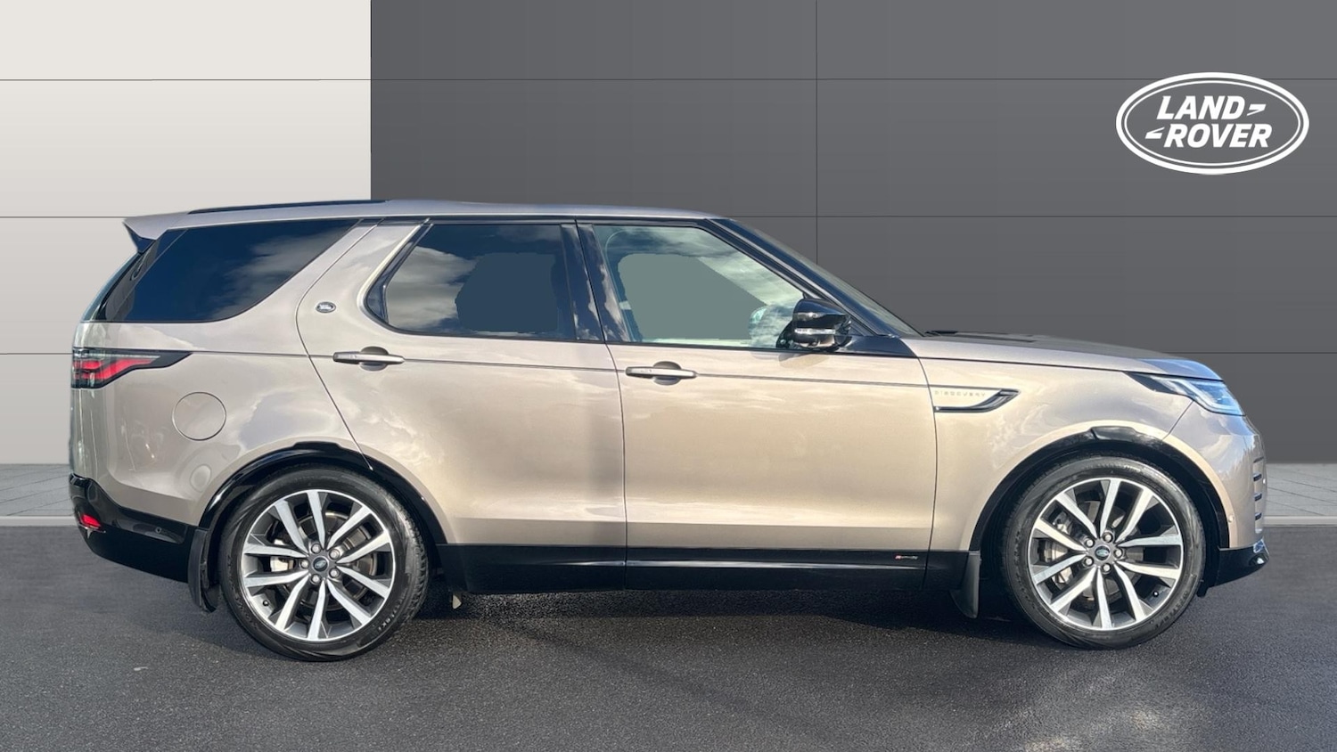 Used Land Rover Discovery 2021 for sale - 77228116: Photo 5