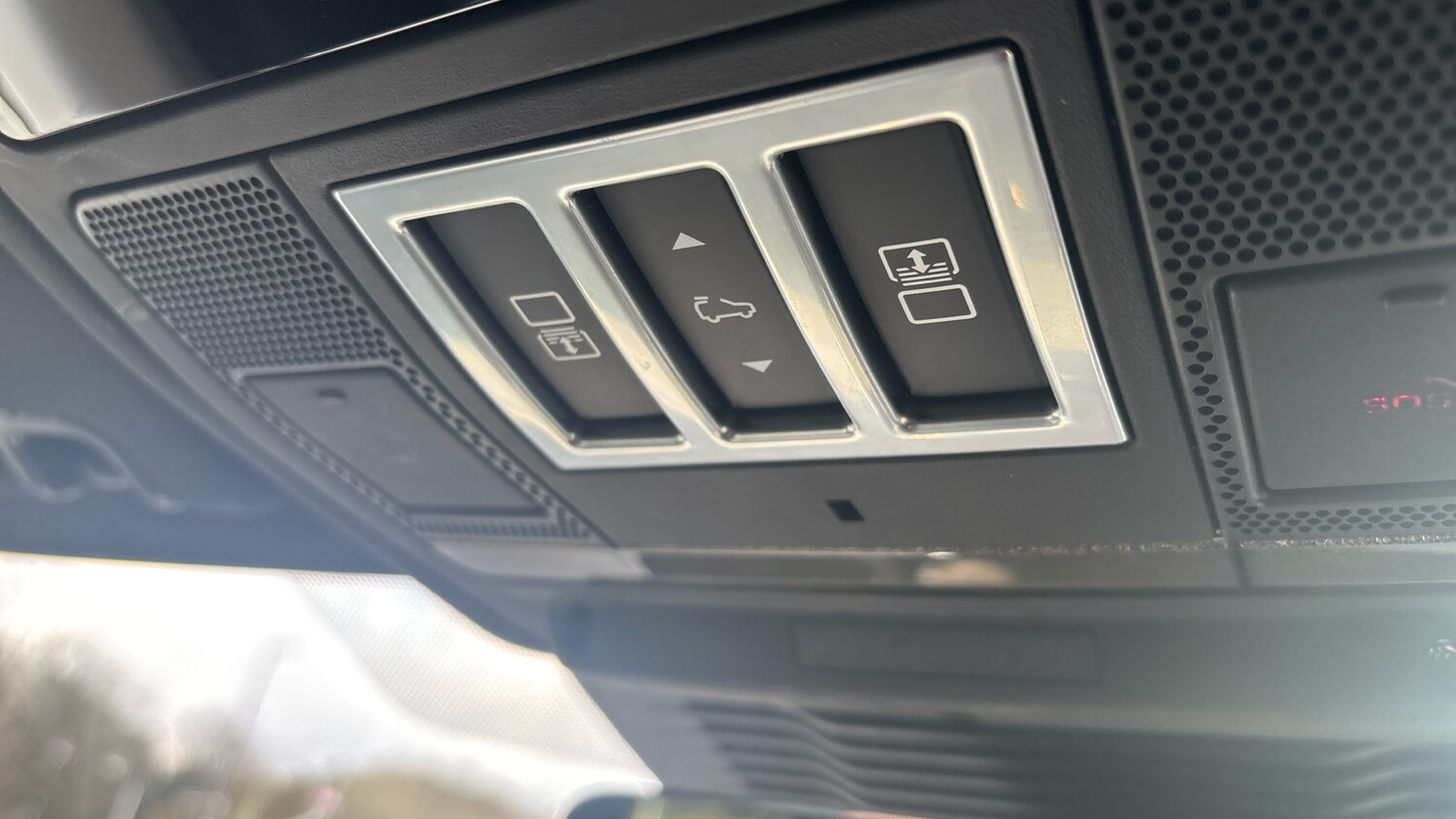 Used Land Rover Discovery 2021 for sale - 77228116: Photo 55