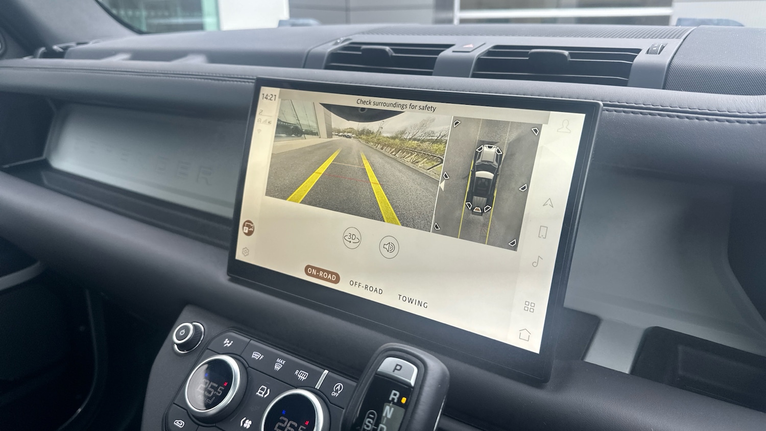 Used Land Rover Defender 2023 for sale - 78039153: Photo 12