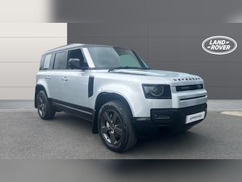 Used Land Rover Defender 2023 for sale - 78039153: Photo