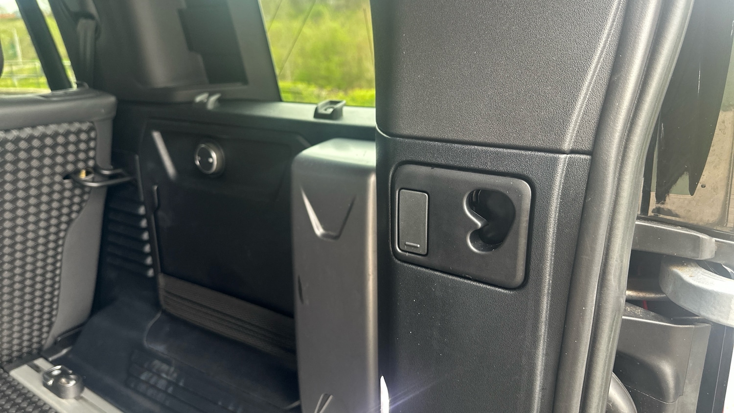 Used Land Rover Defender 2023 for sale - 78039153: Photo 24