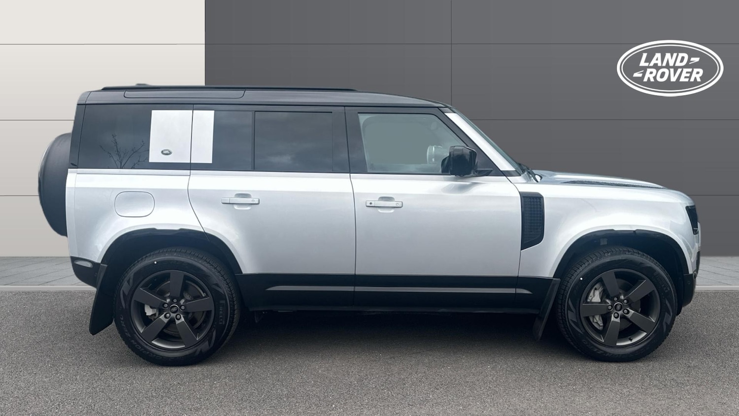 Used Land Rover Defender 2023 for sale - 78039153: Photo 5