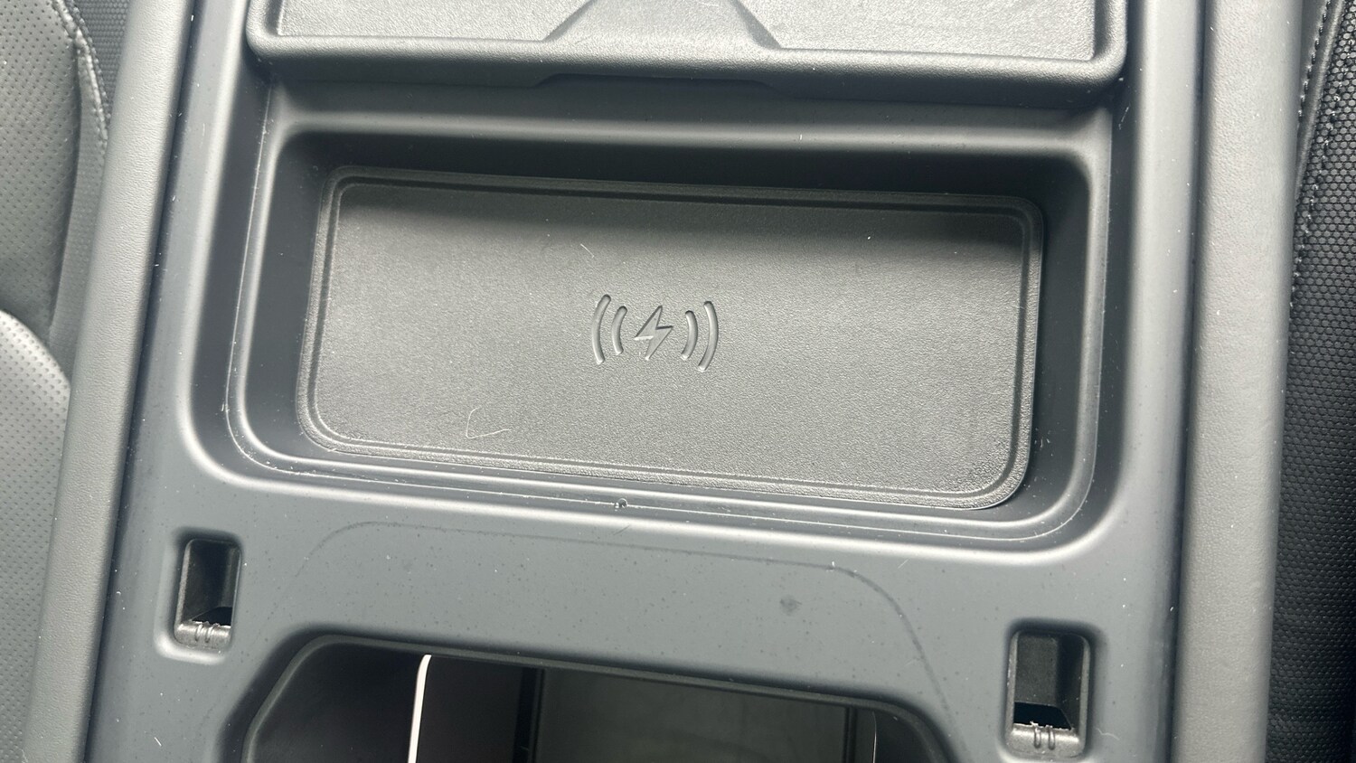 Used Land Rover Defender 2023 for sale - 78039153: Photo 55