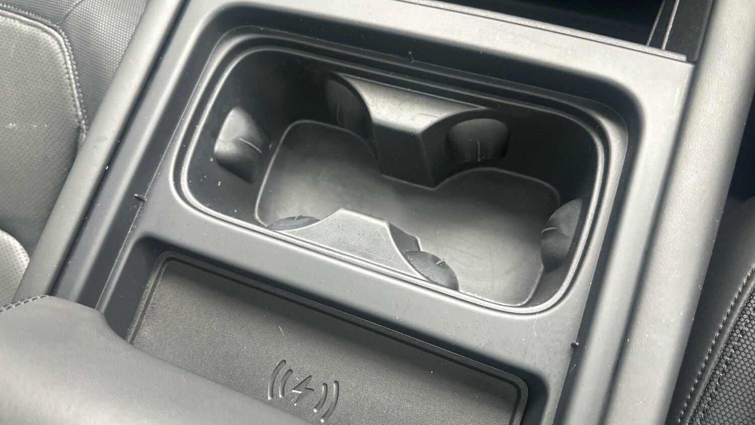 Used Land Rover Defender 2023 for sale - 78039153: Photo 56