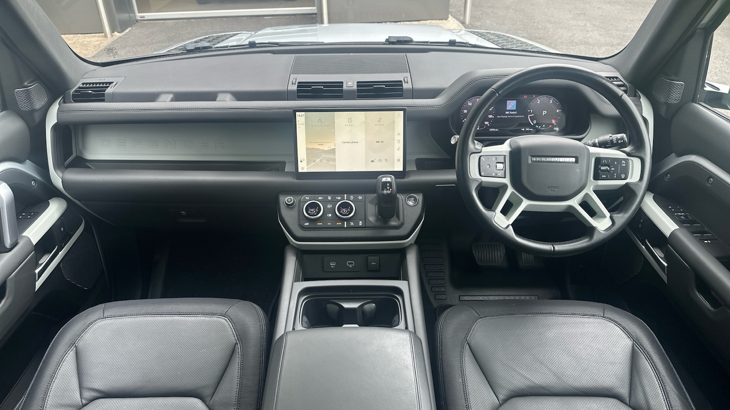 Used Land Rover Defender 2023 for sale - 78039153: Photo 9