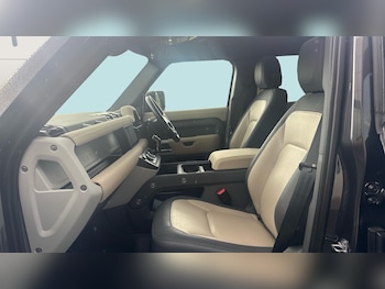 Used Land Rover Defender 2022 for sale - 75776411: Photo