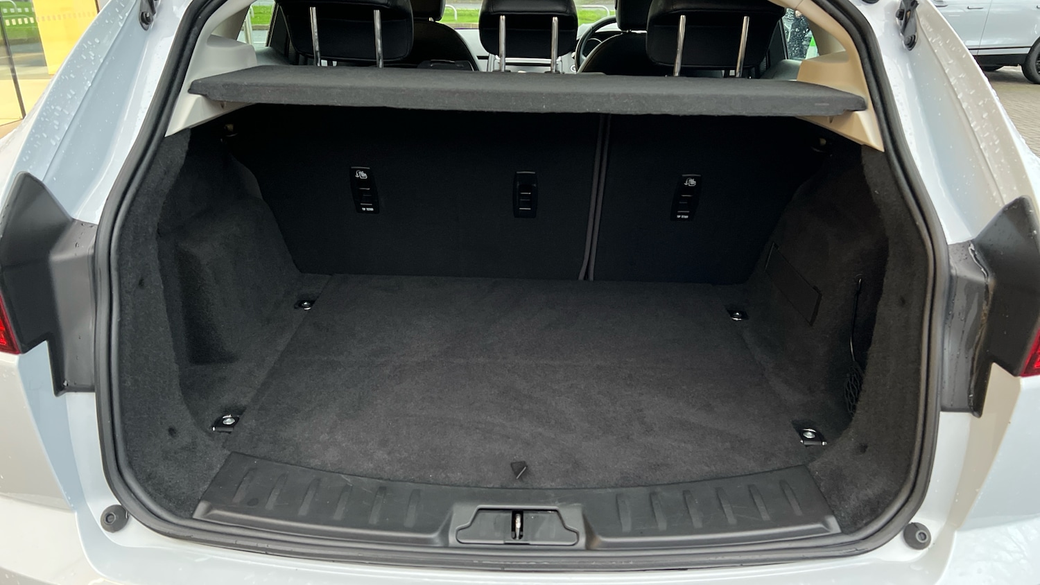 Used Jaguar E-Pace 2020 for sale - 77220717: Photo 10