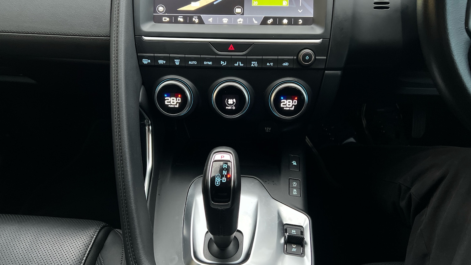 Used Jaguar E-Pace 2020 for sale - 77220717: Photo 14