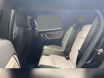 Used Land Rover Discovery Sport 2025 for sale - 79580208: Photo