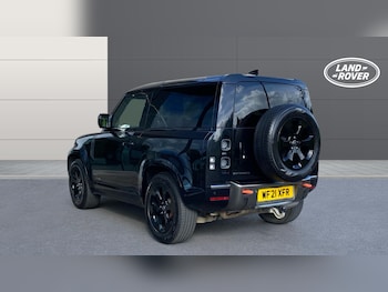 Used Land Rover Defender 2021 for sale - 78882511: Photo