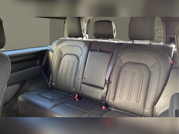 Used Land Rover Defender 2021 for sale - 78882511: Photo