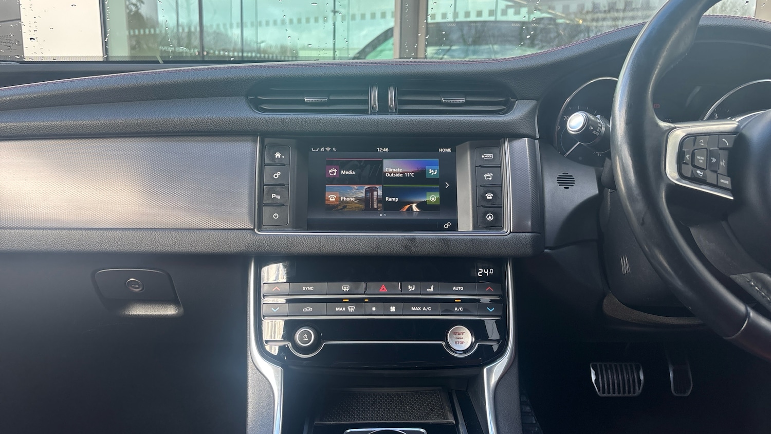 Used Jaguar XF 2017 for sale - 77535807: Photo 14