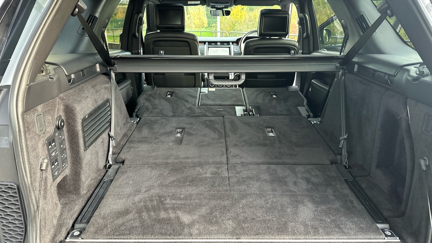 Used Land Rover Discovery 2019 for sale - 76355399: Photo 35