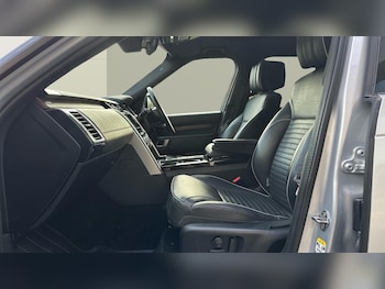 Used Land Rover Discovery 2019 for sale - 76355399: Photo