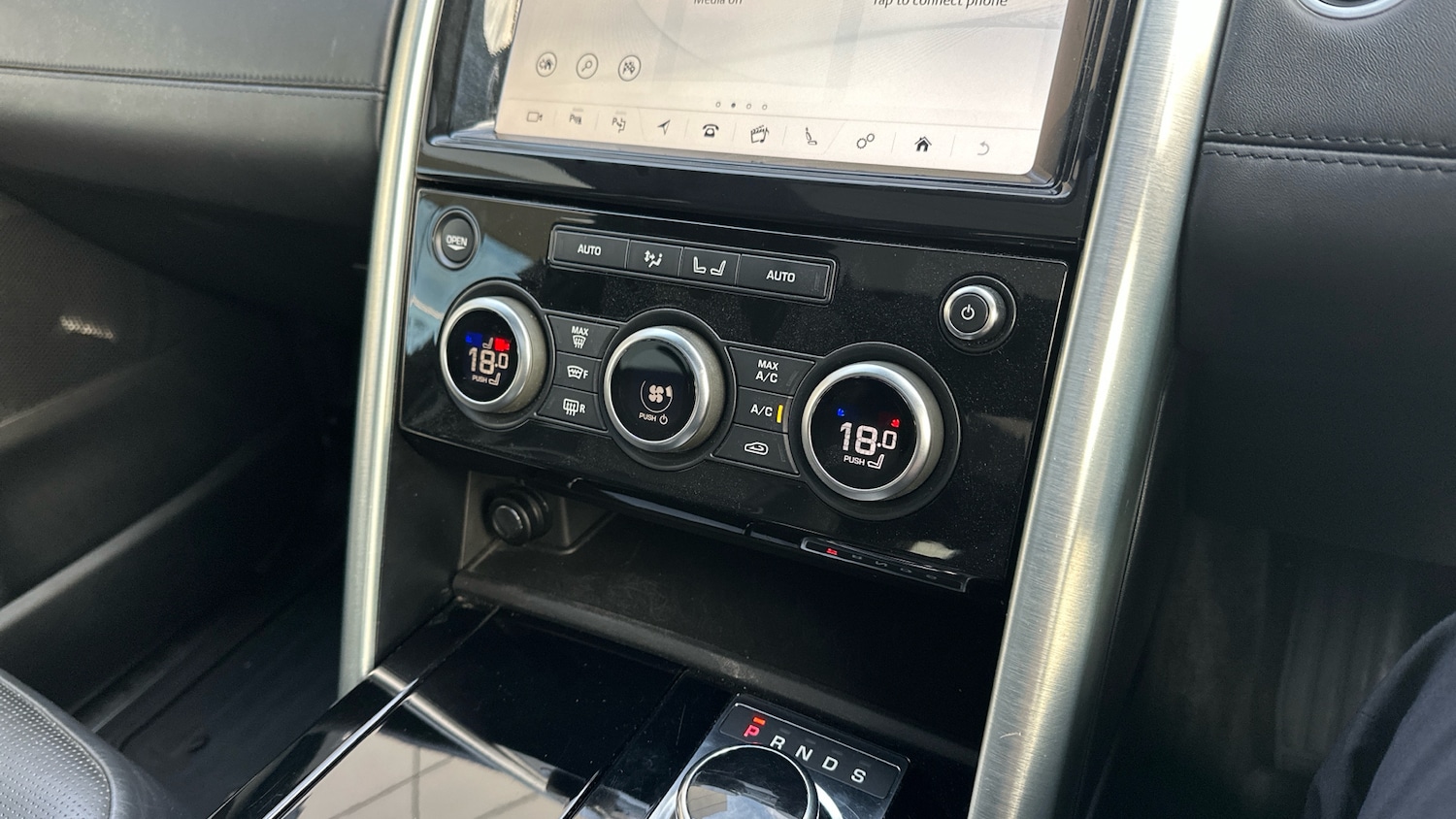 Used Land Rover Discovery 2019 for sale - 76355399: Photo 45