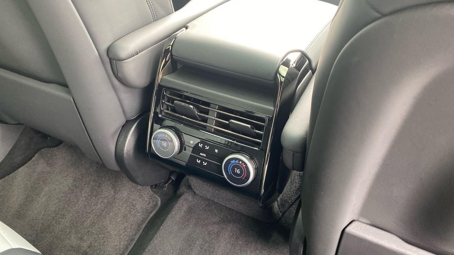 Used Land Rover Range Rover Sport 2023 for sale - 77915372: Photo 18