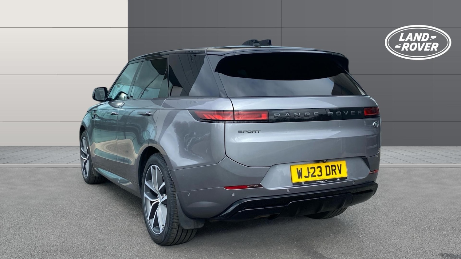 Used Land Rover Range Rover Sport 2023 for sale - 77915372: Photo 2