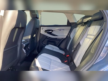 Used Land Rover Range Rover Evoque 2023 for sale - 77935137: Photo