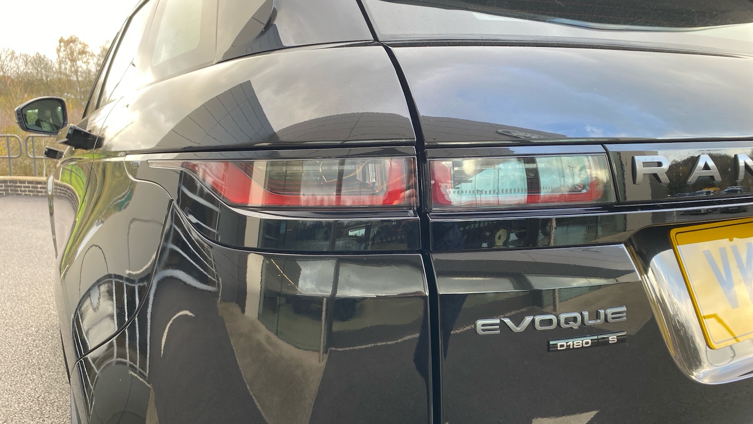 Used Land Rover Range Rover Evoque 2019 for sale - 76782518: Photo 19