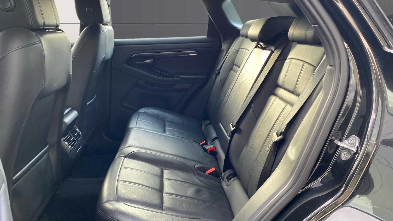 Used Land Rover Range Rover Evoque 2019 for sale - 76782518: Photo 4