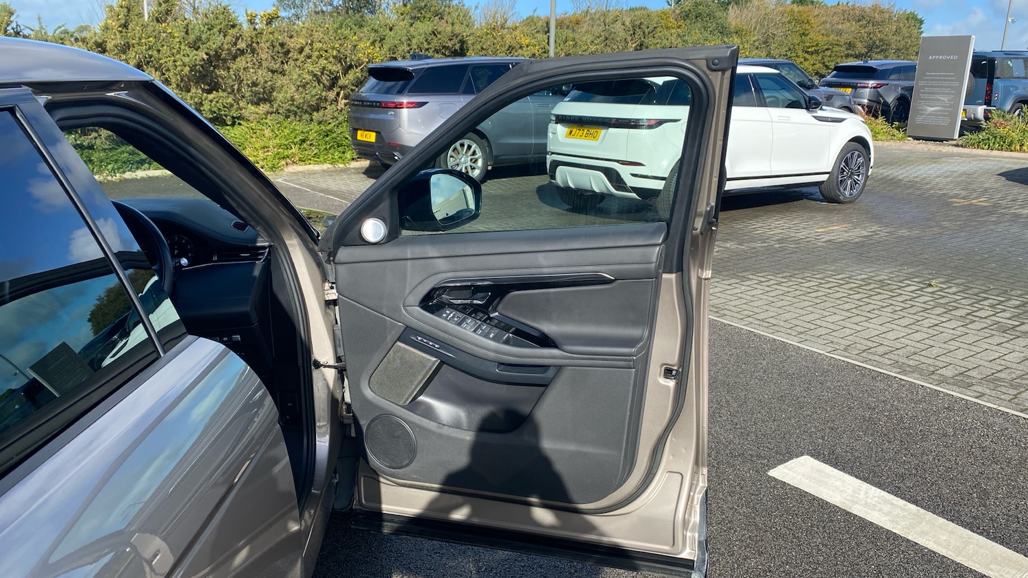 Used Land Rover Range Rover Evoque 2022 for sale - 77350307: Photo 43