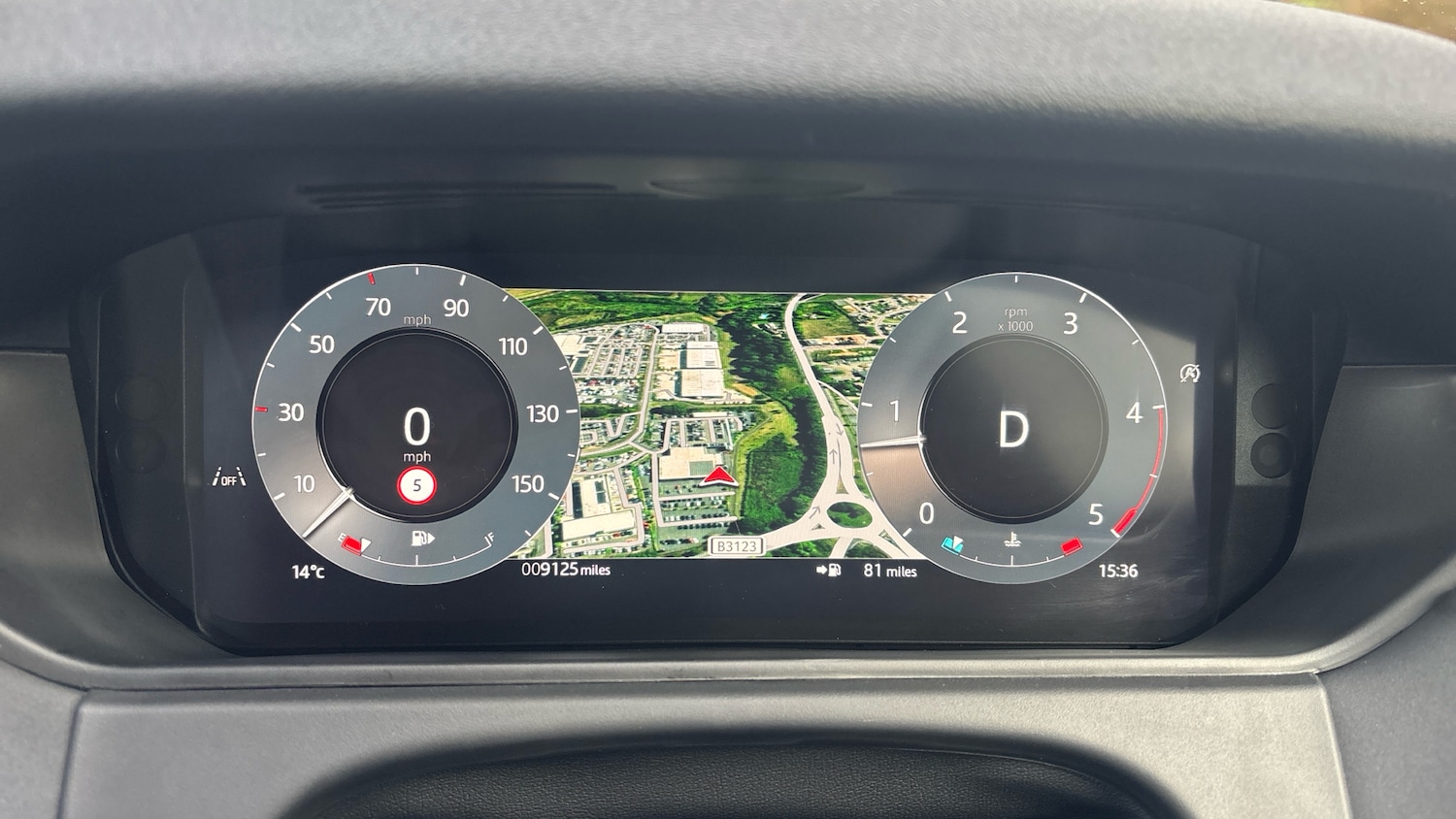 Used Land Rover Range Rover Velar 2025 for sale - 77603621: Photo 16