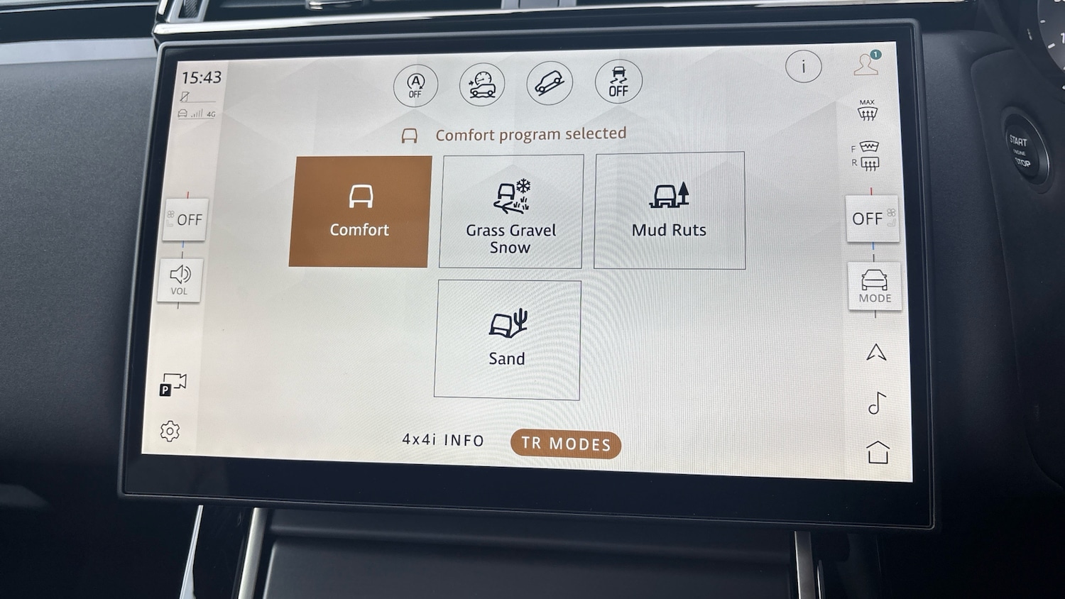 Used Land Rover Range Rover Velar 2025 for sale - 77603621: Photo 47