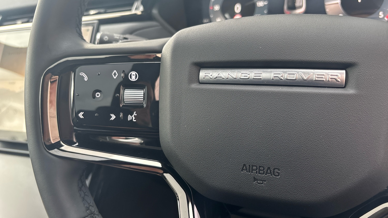 Used Land Rover Range Rover Velar 2025 for sale - 77603621: Photo 49