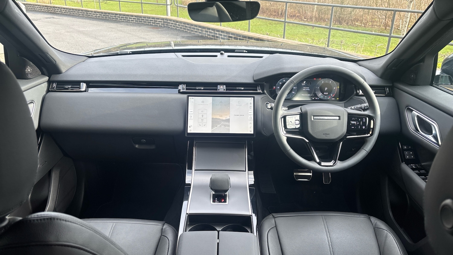 Used Land Rover Range Rover Velar 2025 for sale - 77603621: Photo 9