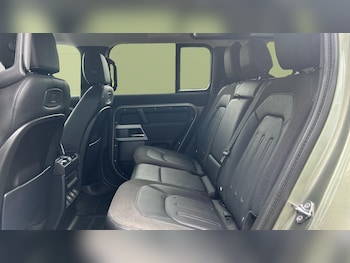 Used Land Rover Defender 2020 for sale - 78412733: Photo