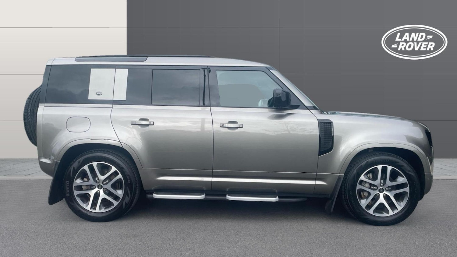 Used Land Rover Defender 2022 for sale - 76063671: Photo 5