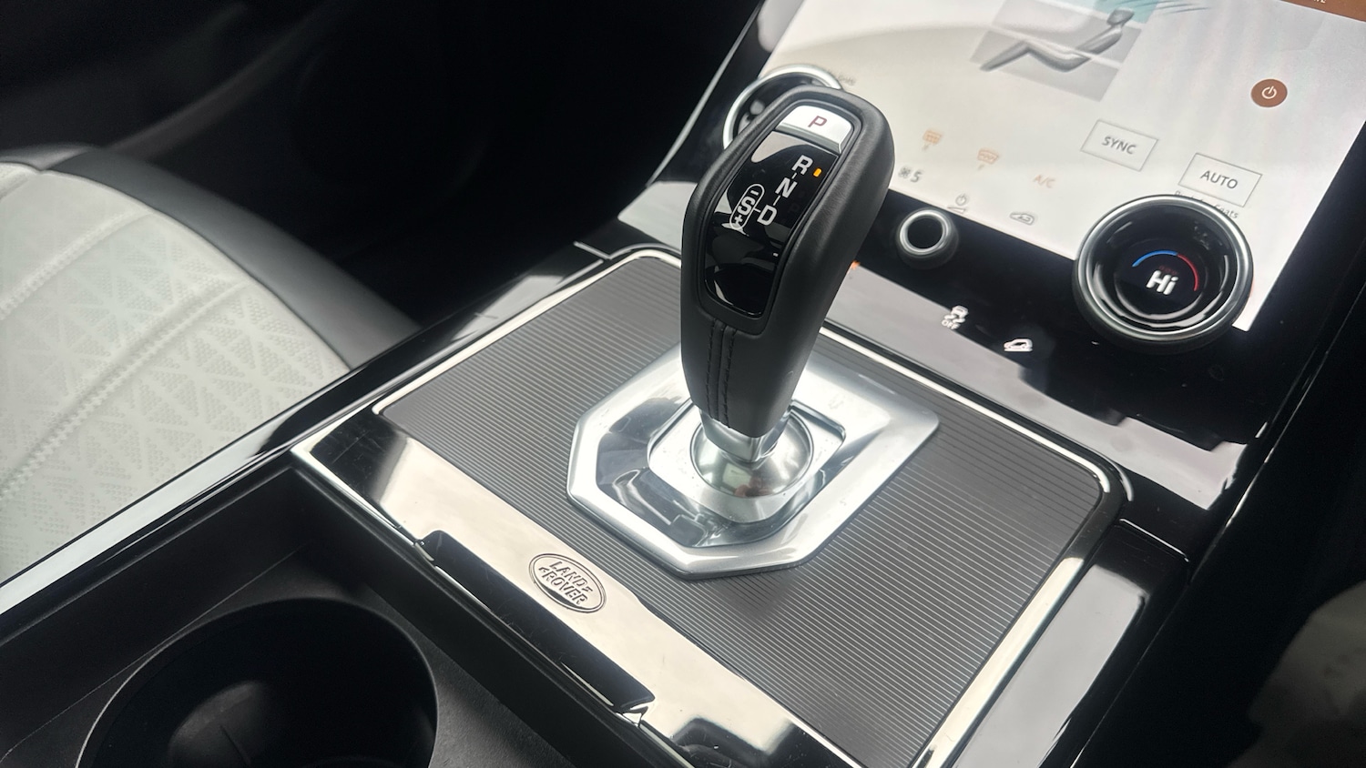 Used Land Rover Range Rover Evoque 2021 for sale - 77998210: Photo 13