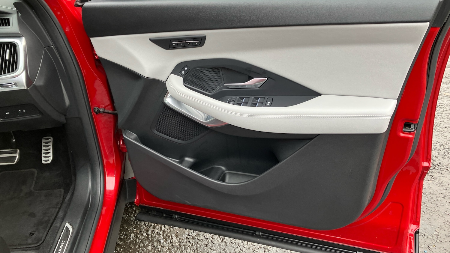 Used Jaguar E-Pace 2022 for sale - 77812847: Photo 34