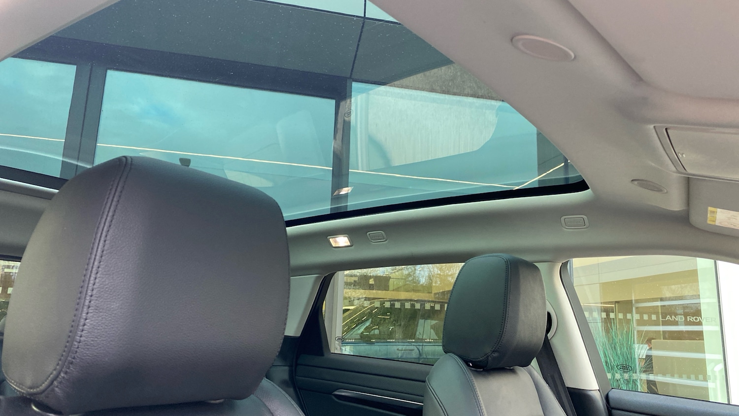 Used Land Rover Range Rover Evoque 2023 for sale - 78012613: Photo 24