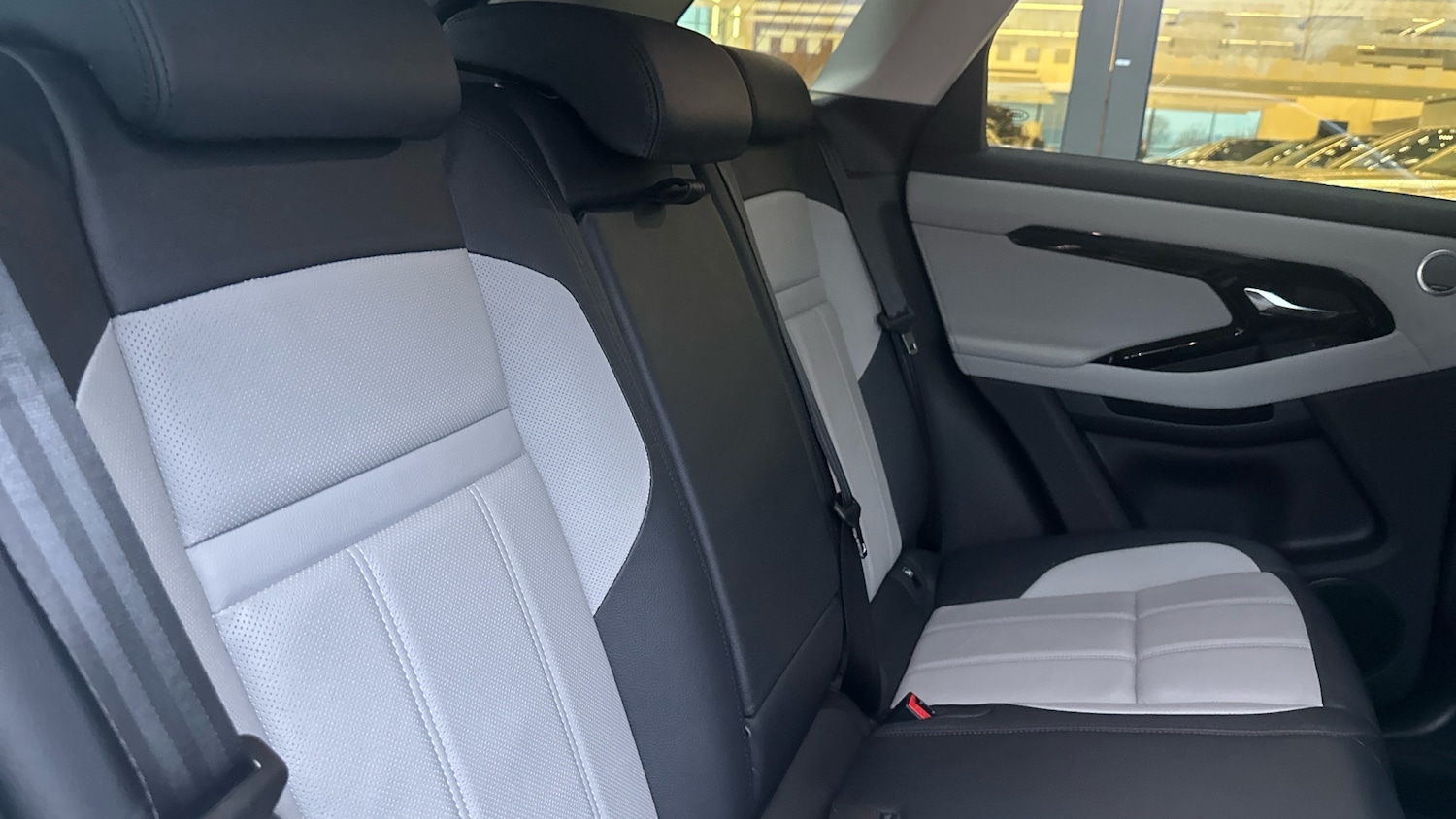 Used Land Rover Range Rover Evoque 2025 for sale - 77078981: Photo 50