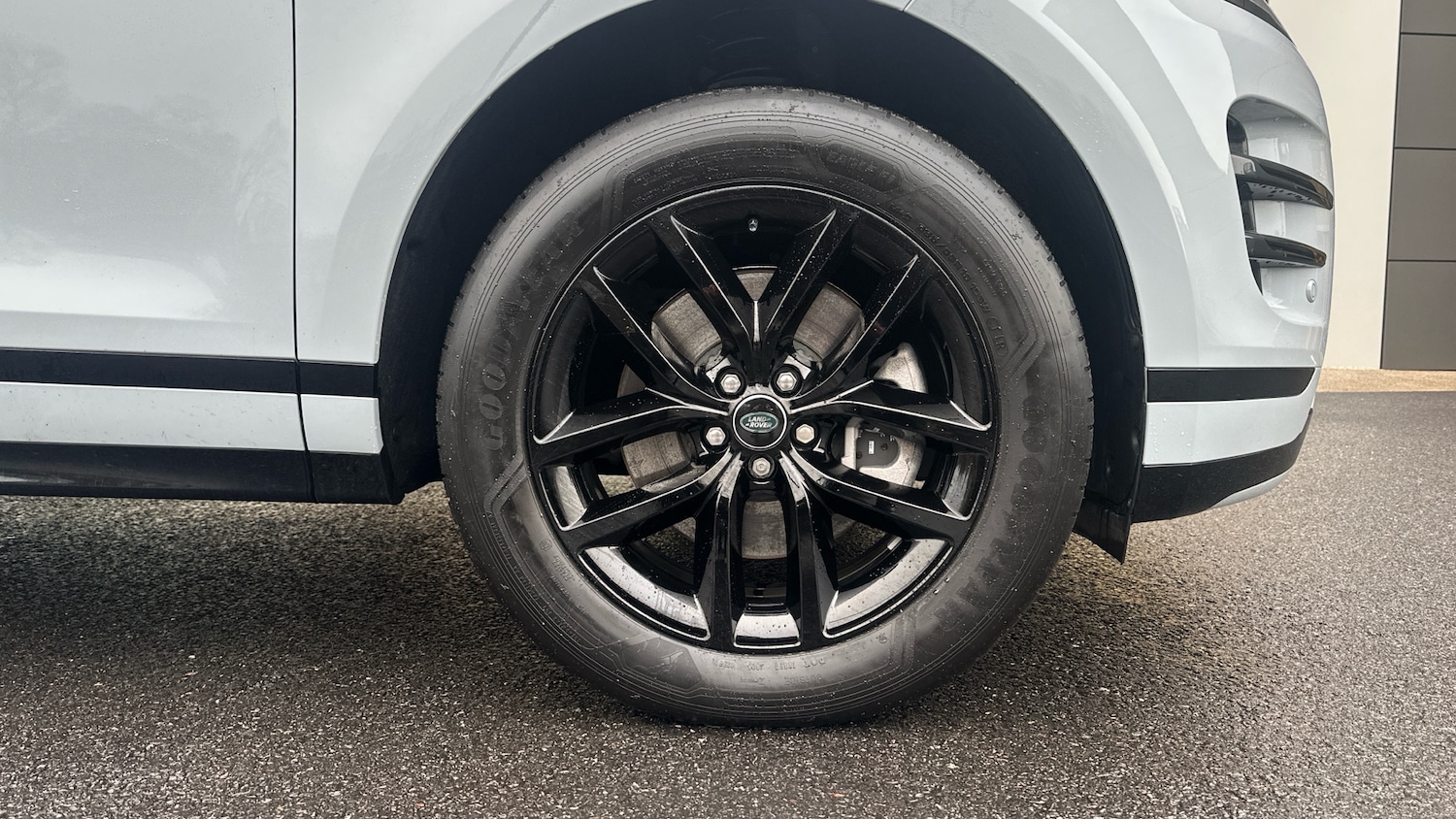 Used Land Rover Range Rover Evoque 2025 for sale - 77078981: Photo 8