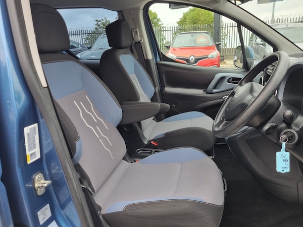 Used Peugeot Partner Tepee 2015 for sale - 75611905: Photo 6