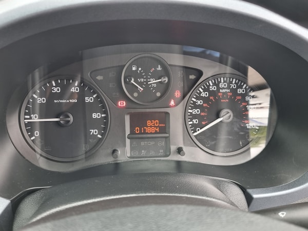 Used Peugeot Partner Tepee 2015 for sale - 75611905: Photo 9