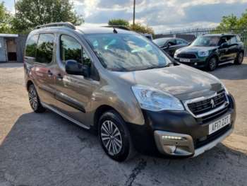 2017 (17) - 1.6 BlueHDi Outdoor MPV 5dr Diesel ETG Euro 6 (s/s) (100 ps)