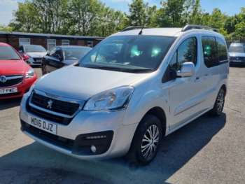 Used Peugeot Partner Tepee 2016 for sale - 74530454: Photo