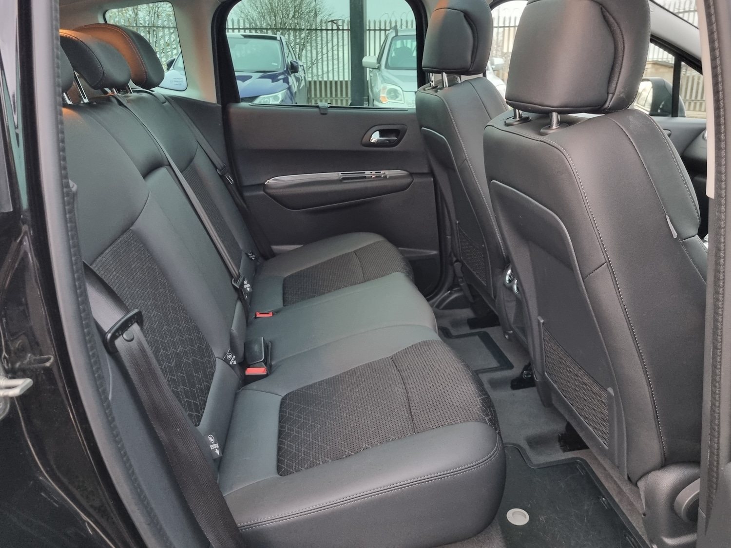 Used Peugeot 3008 2016 for sale - 76552113: Photo 16