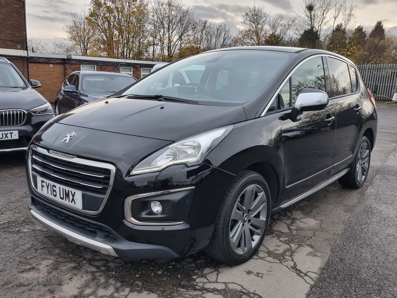 Used Peugeot 3008 2016 for sale - 76552113: Photo 3