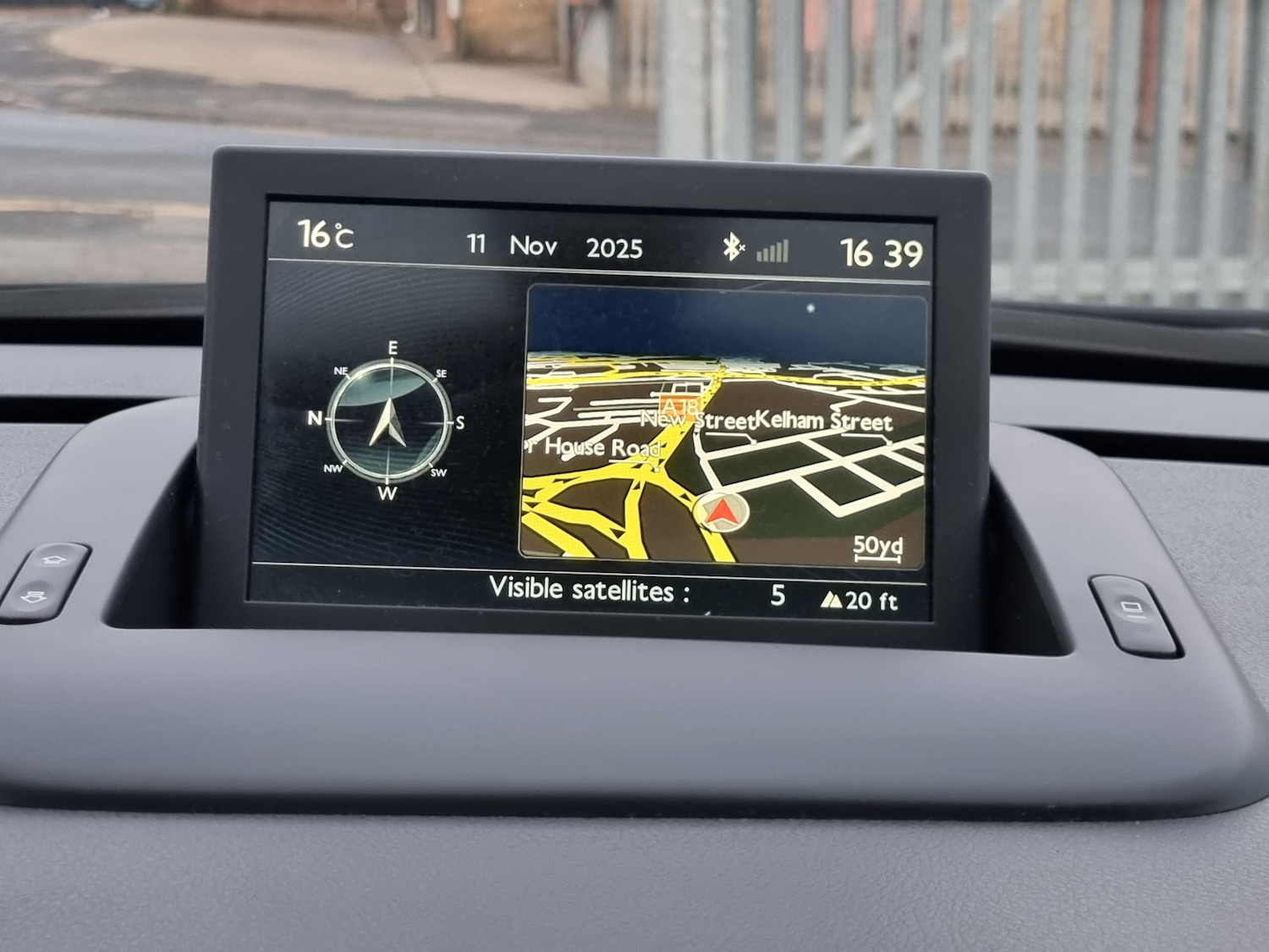 Used Peugeot 3008 2016 for sale - 76552113: Photo 9