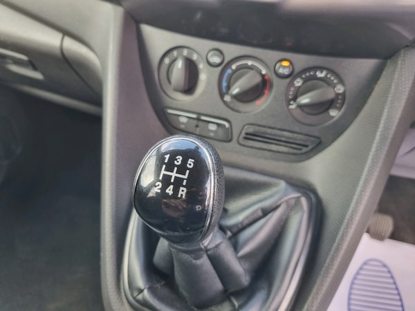 Used Ford Tourneo Connect 2014 for sale - 75293354: Photo 14
