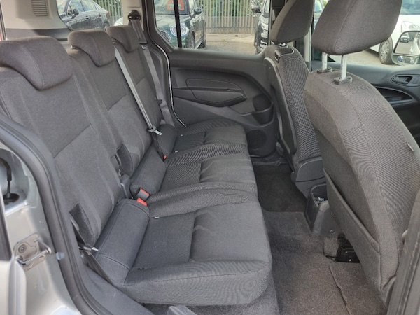 Used Ford Tourneo Connect 2014 for sale - 75293354: Photo 18
