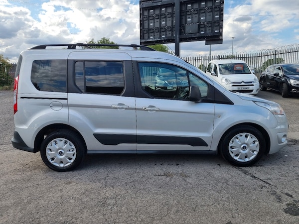 Used Ford Tourneo Connect 2014 for sale - 75293354: Photo 5