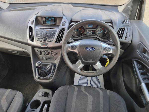 Used Ford Tourneo Connect 2014 for sale - 75293354: Photo 9