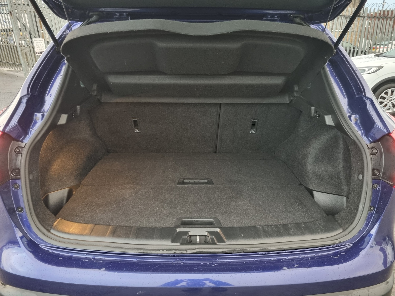 Used Nissan Qashqai 2015 for sale - 76616870: Photo 25